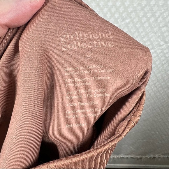 Girlfriend Collective Brown Rib Tech High Rise Leggings - Picture 3 of 3